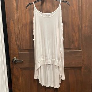 VENUS Cream Long Sleeve Top